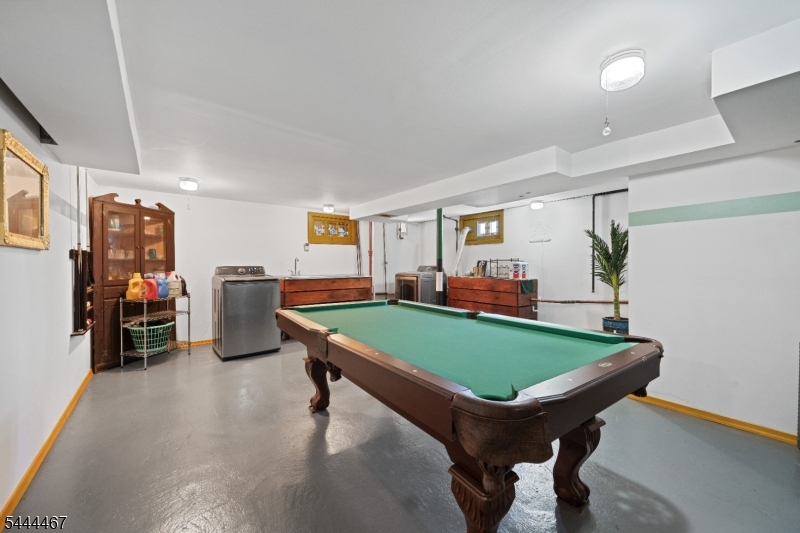 137 Day St Property Photo 14