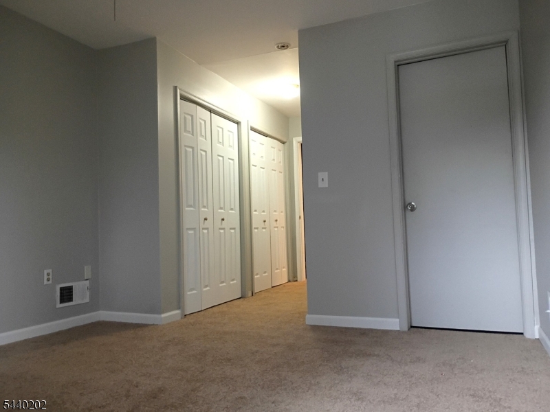 639 S Main St Property Photo 29