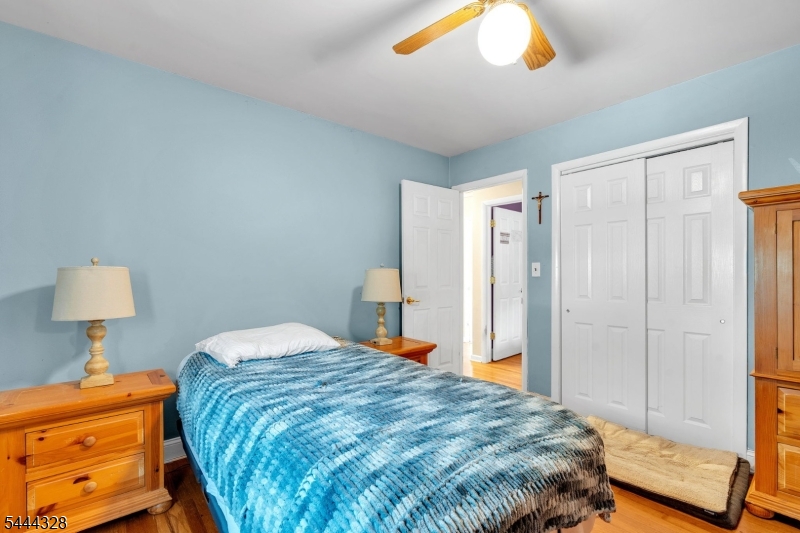 7 Cayuga Ave Property Photo 22