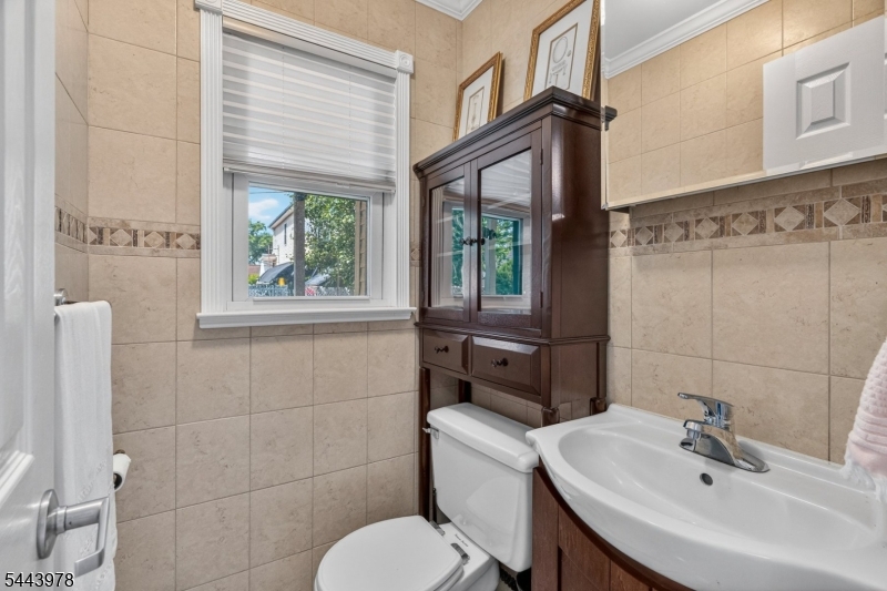 2736 Andrea Rd Property Photo 27