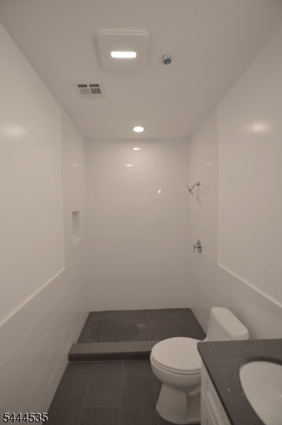 340 Millburn Ave 2a Property Photo 19
