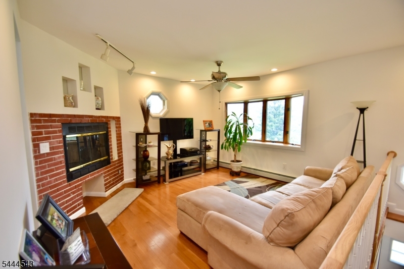 58 Cork Hill Rd Property Photo 4