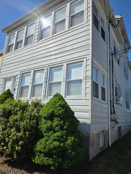 251 Speer Ave Property Photo 2