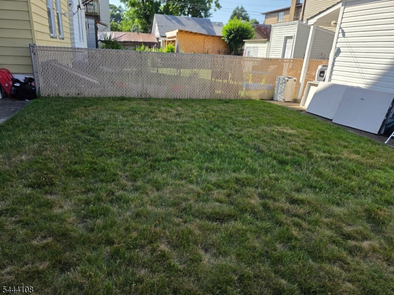 251 Speer Ave Property Photo 5