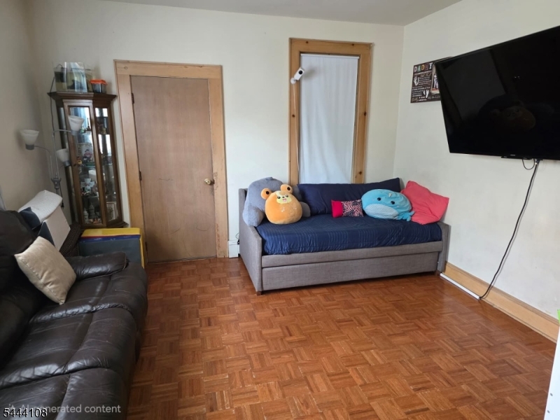 251 Speer Ave Property Photo 11