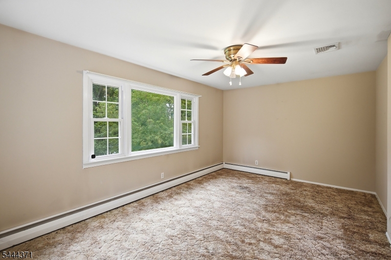 378 Forest Hill Way Property Photo 14