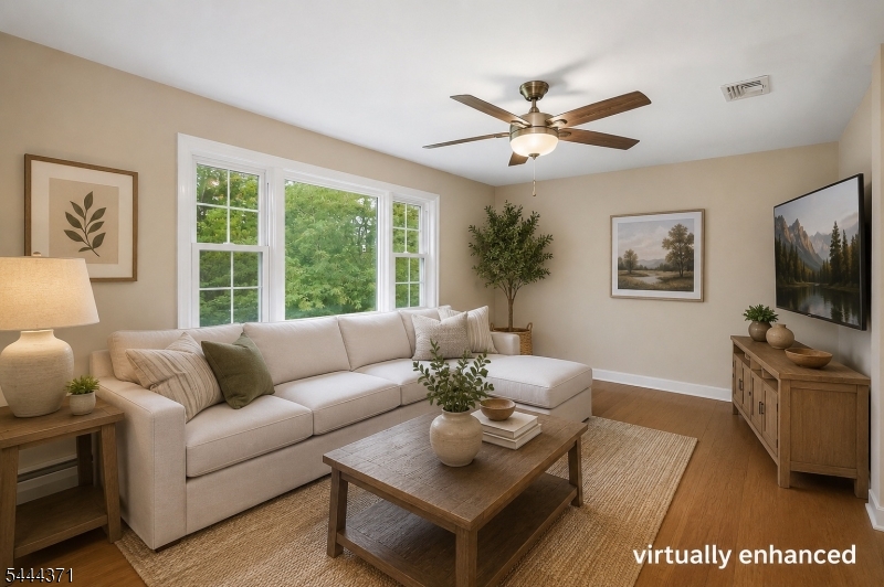 378 Forest Hill Way Property Photo 15