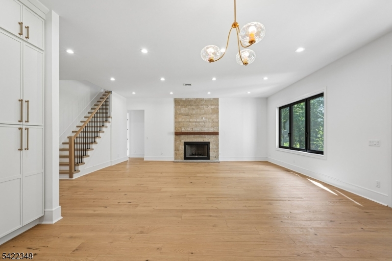 51 Herfort Rd Property Photo 6