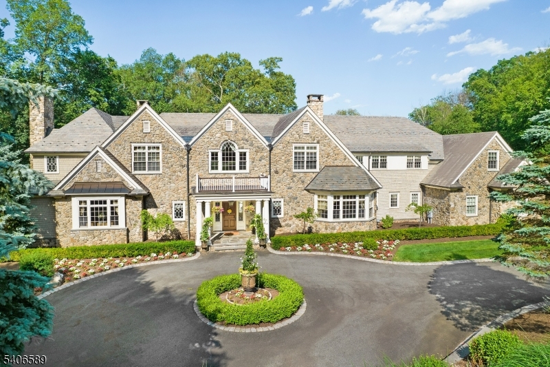 4 Rainetree Rdg Property Photo 1