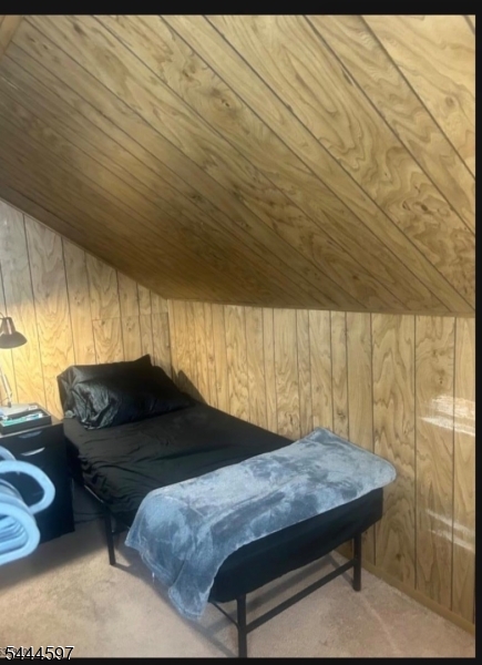2105 Melrose Pkwy Property Photo 5