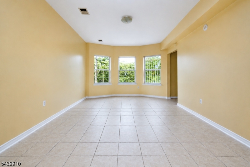 42 Astor St Property Photo 2
