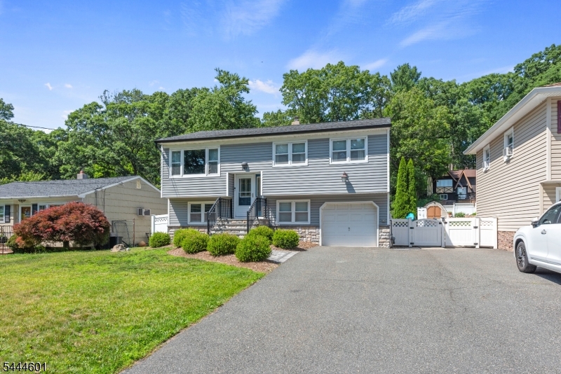 561 Rogers Dr Property Photo 31