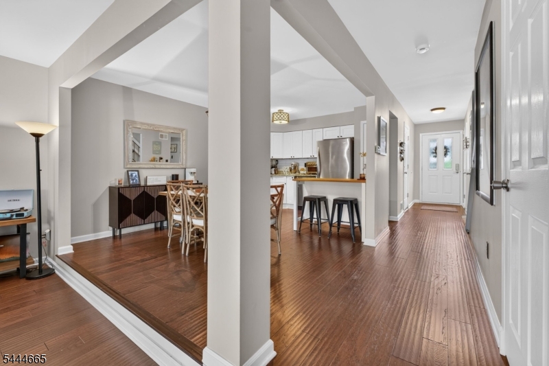 8 Saxonney Cir Property Photo 13
