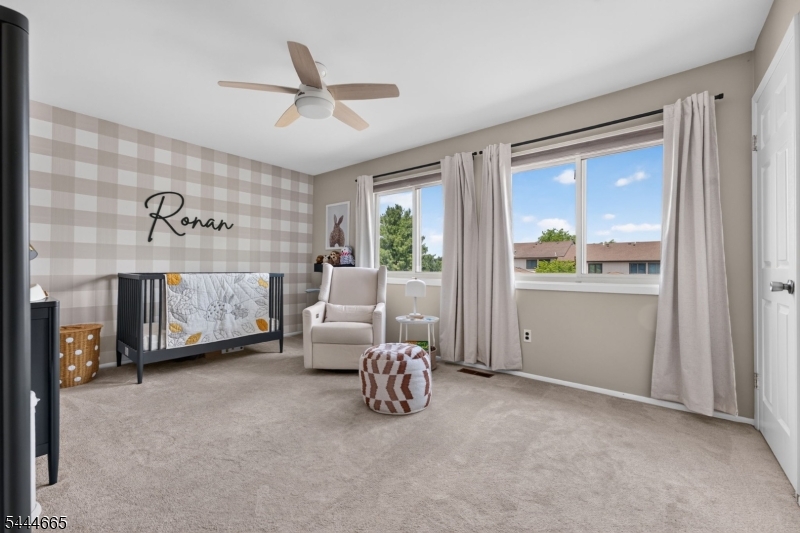 8 Saxonney Cir Property Photo 16