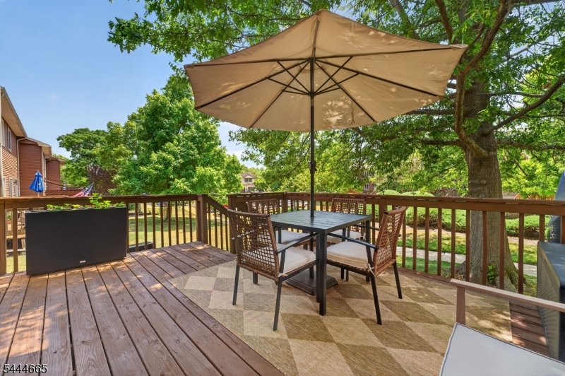 8 Saxonney Cir Property Photo 27