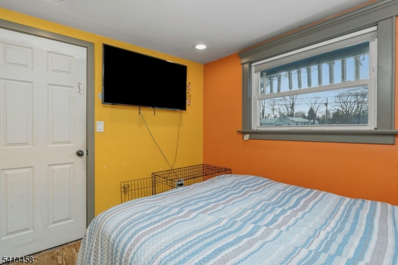 407 Diggles Pl Property Photo 17