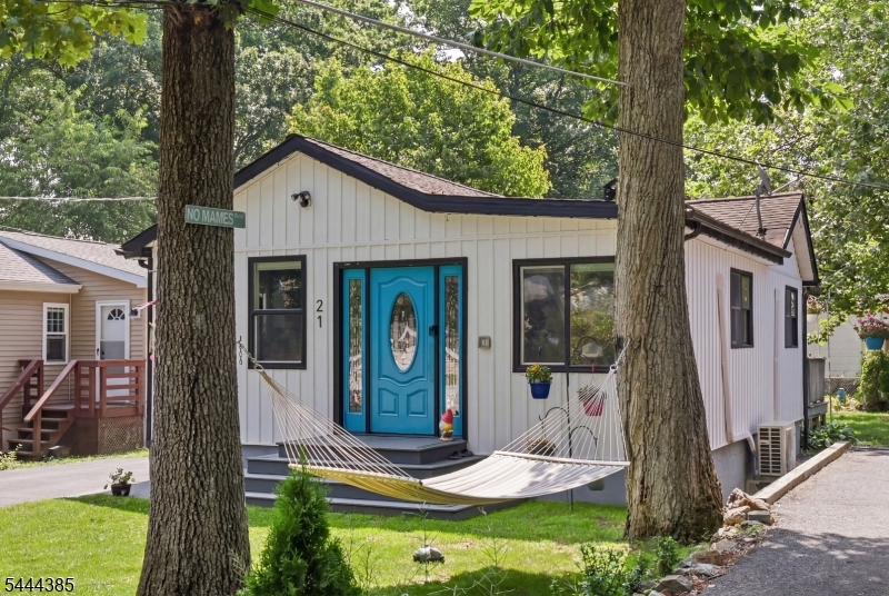 21 Bucknell Way Property Photo 4