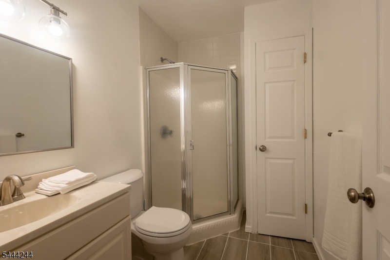107 Rock Ledge Ter Property Photo 23