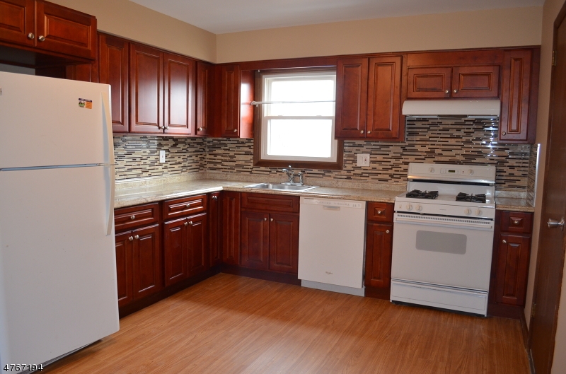 245 Orchard St Property Photo 3