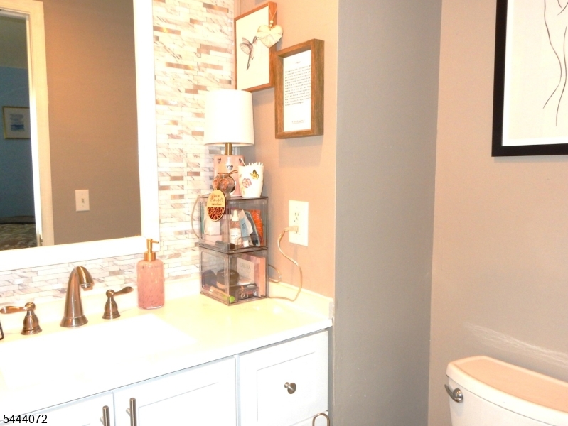 51 Edinborough Ct. Property Photo 13