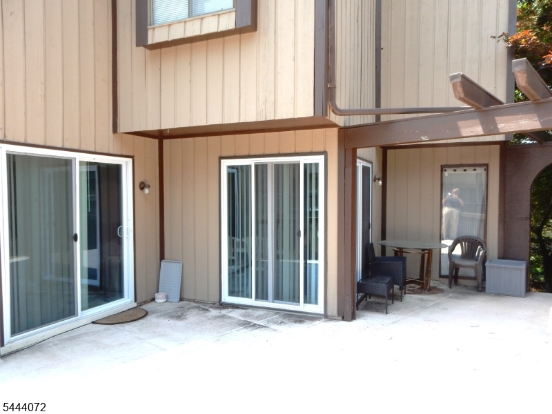 51 Edinborough Ct. Property Photo 23