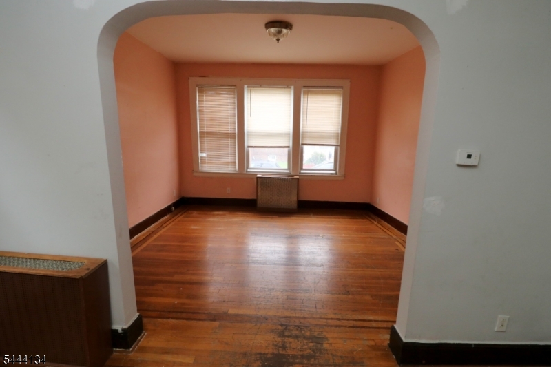 270 N 12th St Property Photo 10