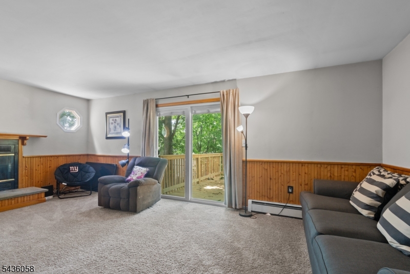 10 Tice Rd Property Photo 4