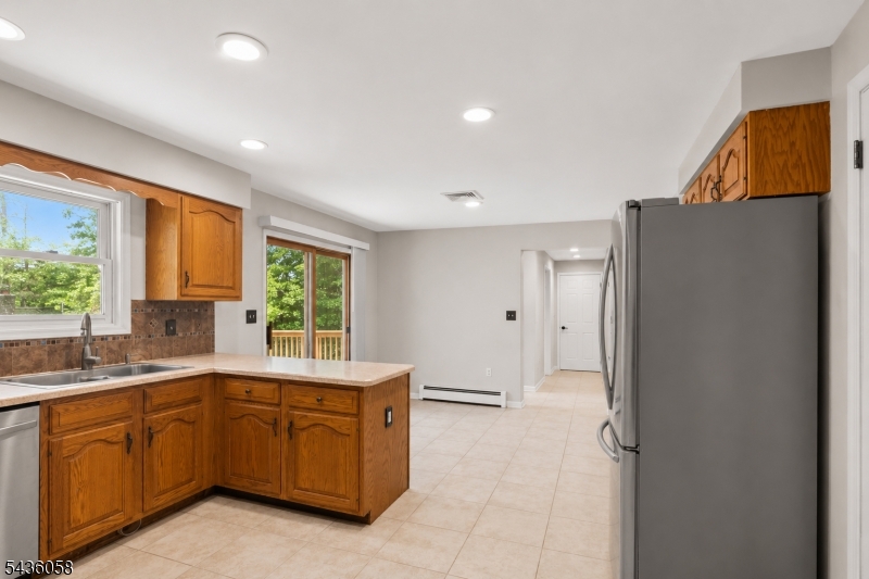 10 Tice Rd Property Photo 12