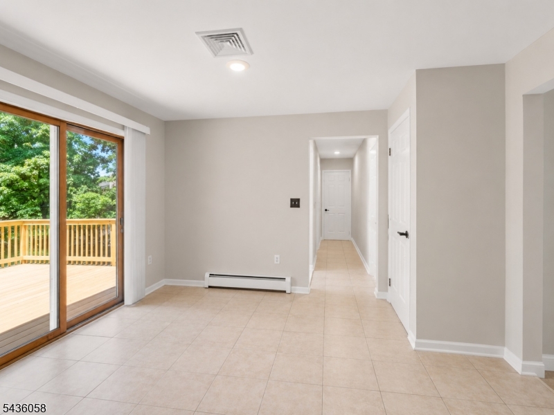 10 Tice Rd Property Photo 17