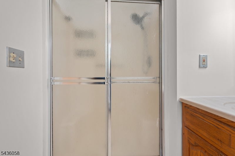 10 Tice Rd Property Photo 33