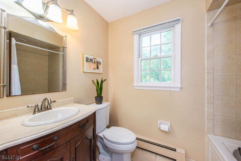 9 Francis Ln Property Photo 20