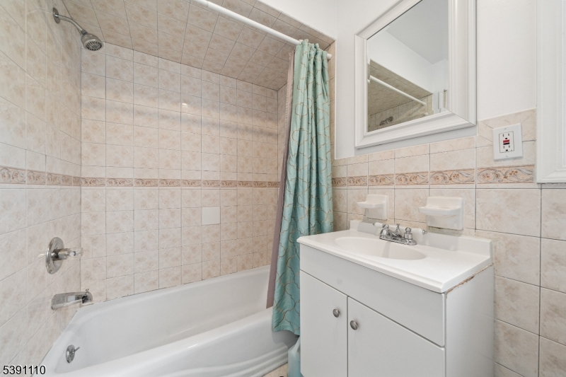 1161 67th St Property Photo 26