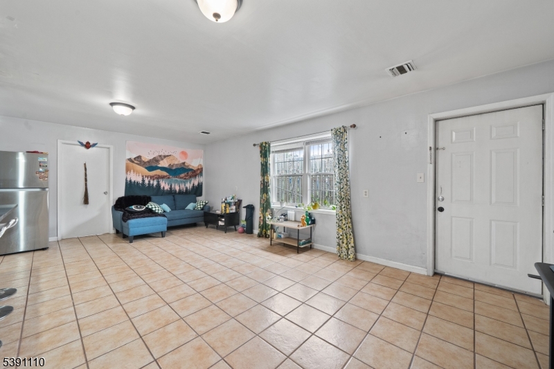1161 67th St Property Photo 31