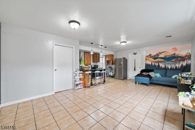 1161 67th St Property Photo 32