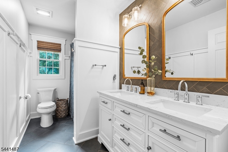 6 White Tail Ct Property Photo 27