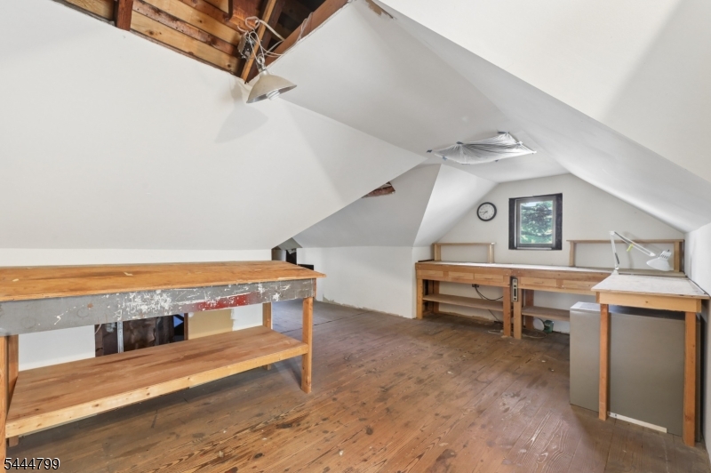 105 Harrison Ave Property Photo 24