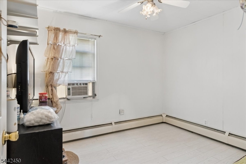 42 Walnut St Property Photo 16
