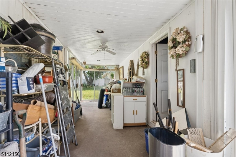 42 Walnut St Property Photo 19