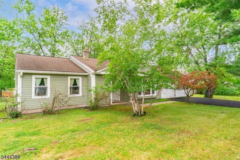 3 Wilkens Dr Property Photo 2