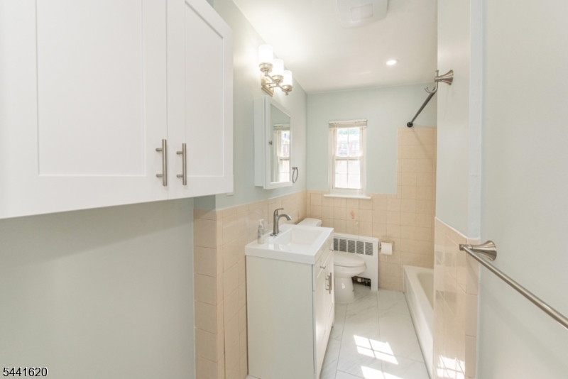 32 Wedgewood Drive 48 Property Photo 12