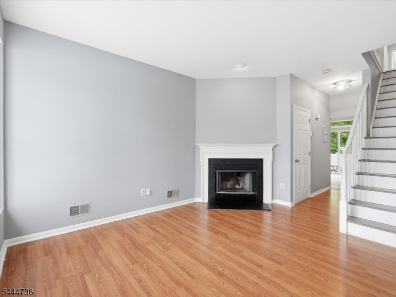 4 Derby St Property Photo 6