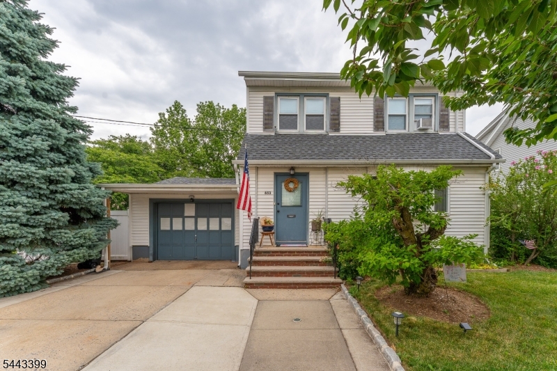 653 Cleveland Ave Property Photo 1