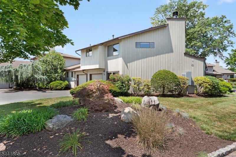 250 Ridgedale Ave Unit V1 V1 Property Photo 1