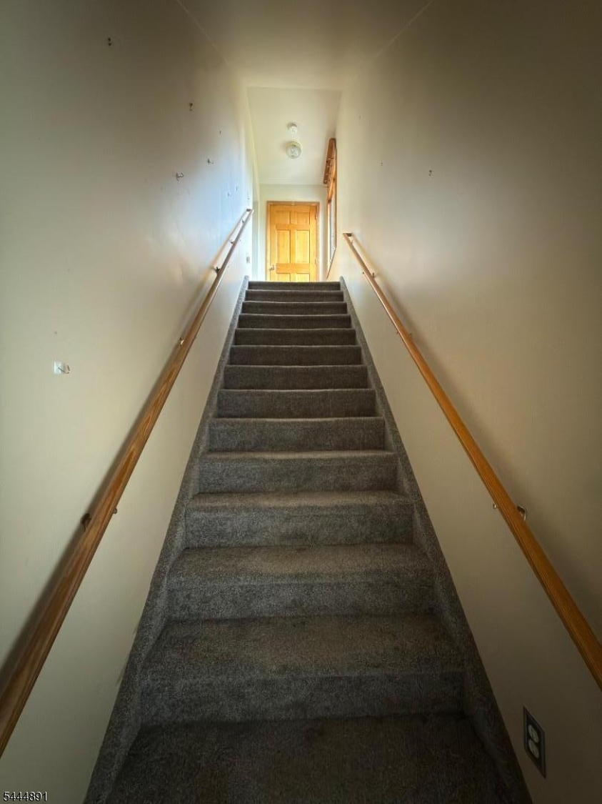 24 Beardslee Rd Property Photo 8