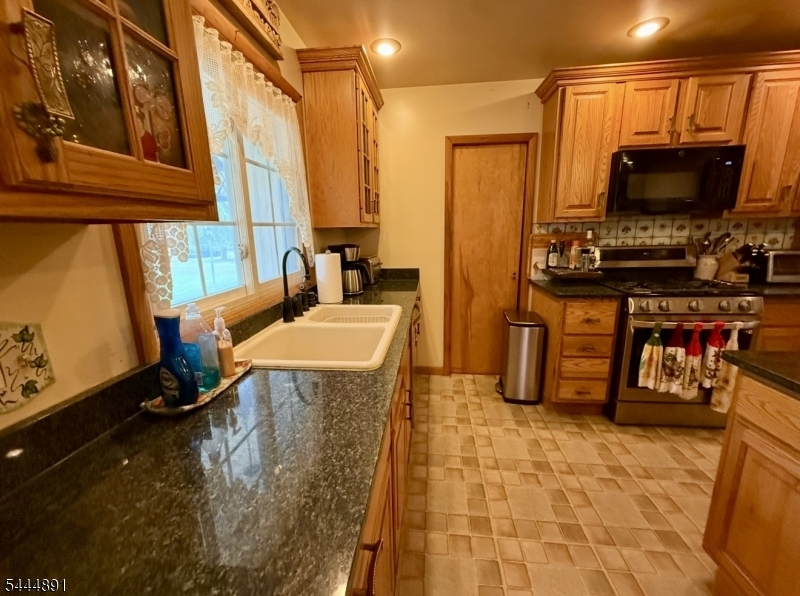 24 Beardslee Rd Property Photo 42