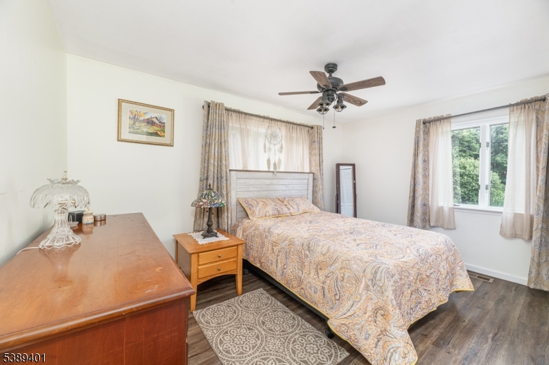 8 Pond Dr Property Photo 17