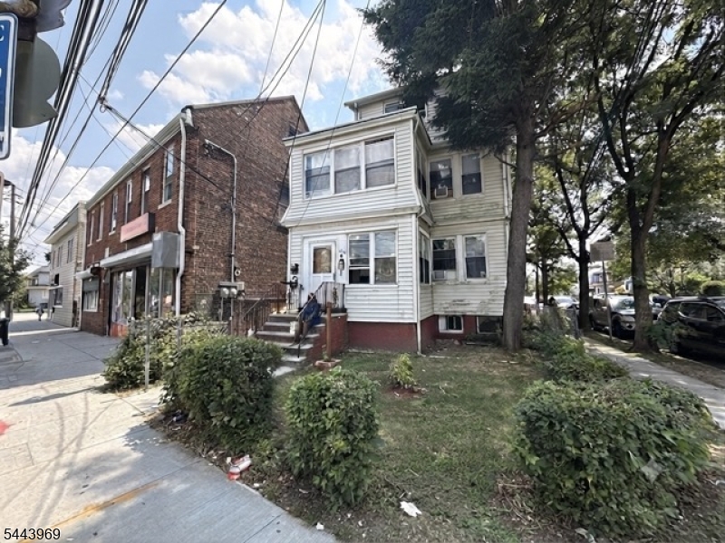 1482 Clinton Ave Property Photo 1