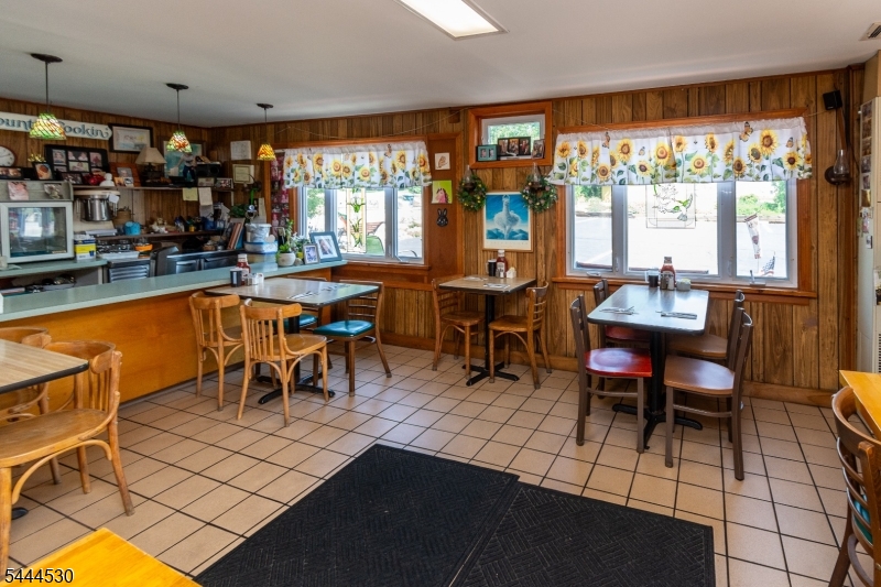36 John Ringo Rd Property Photo 15