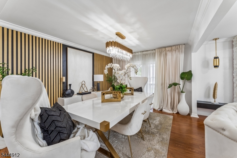 19 Willie St Property Photo 10
