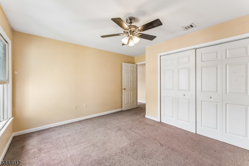 19 Willie St Property Photo 30